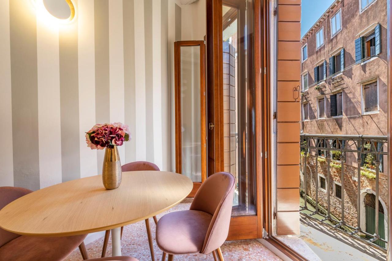 Querini Suite-Balcony On Canal, Close To San Marco Veneza Exterior foto